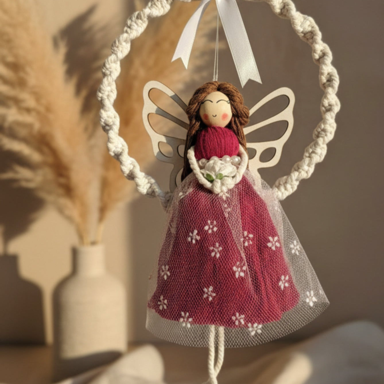 Handgeknüpfter Wandbehang für ein gemütliches Zuhause.
